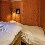 4 Bedroom In * تريسيل