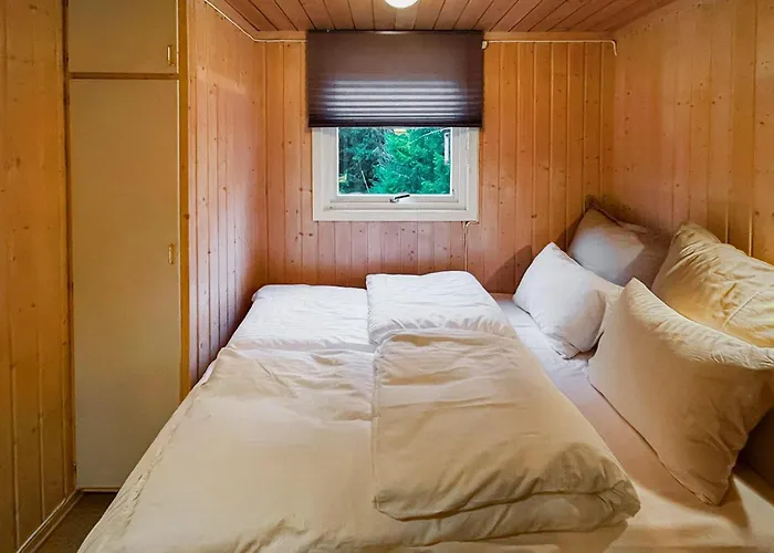 Semesterbostad 4 Bedroom In *